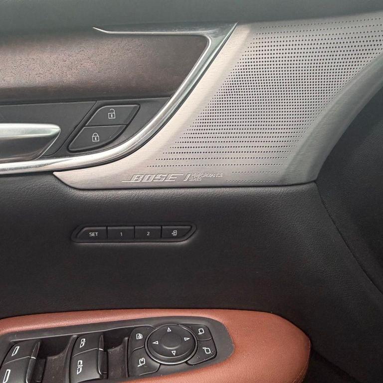 used 2021 Cadillac XT5 car, priced at $31,980