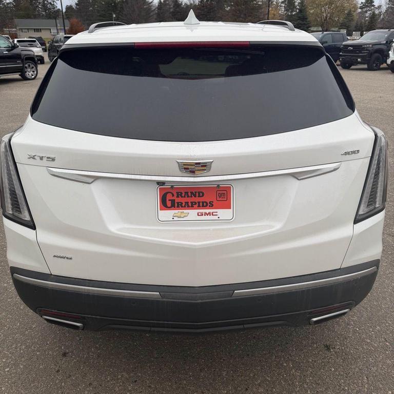 used 2021 Cadillac XT5 car, priced at $31,980