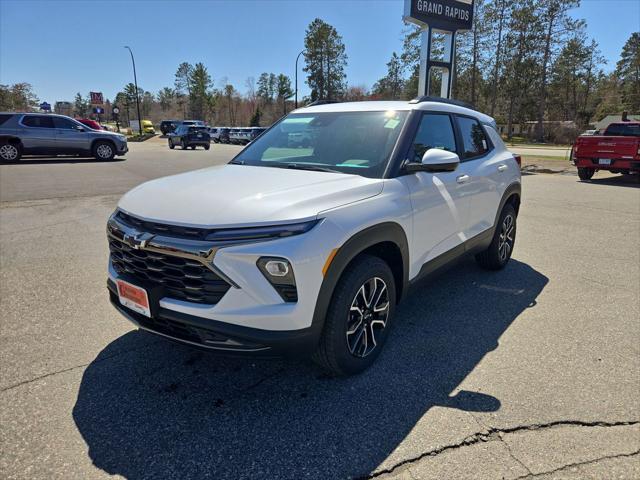 new 2025 Chevrolet TrailBlazer car, priced at $32,180