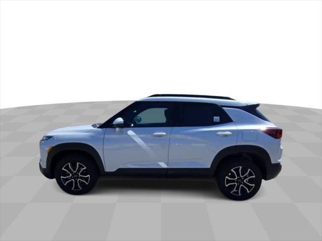 new 2025 Chevrolet TrailBlazer car, priced at $32,180