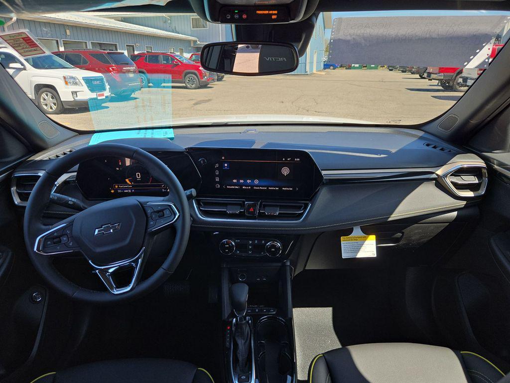 new 2025 Chevrolet TrailBlazer car, priced at $30,980