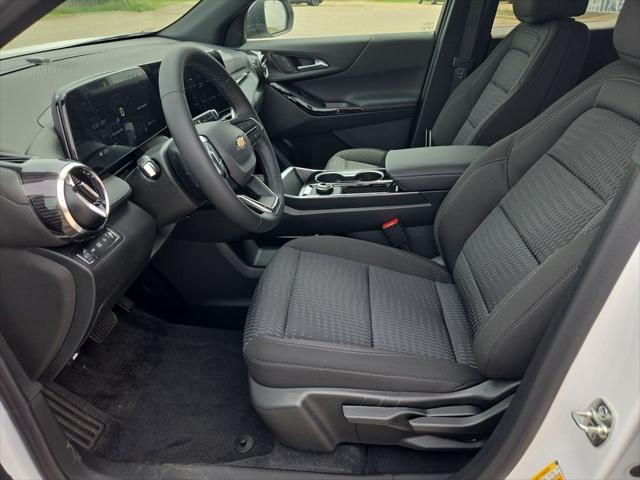 new 2026 Chevrolet Equinox car, priced at $32,940
