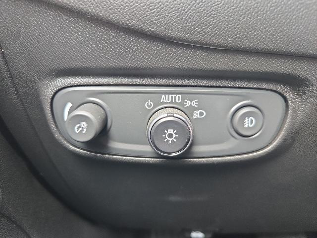 used 2022 Chevrolet Equinox car, priced at $27,480