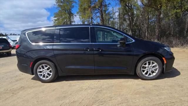 used 2023 Chrysler Pacifica car, priced at $23,701