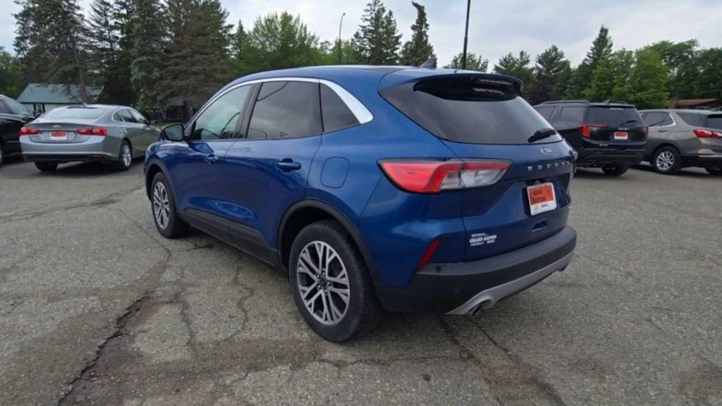 used 2022 Ford Escape car, priced at $18,394