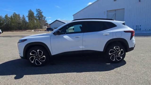 new 2025 Chevrolet Trax car, priced at $26,910