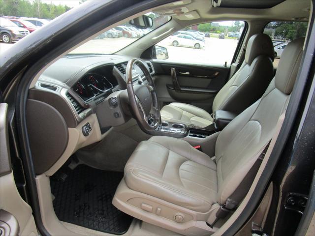 used 2015 GMC Acadia car, priced at $13,702