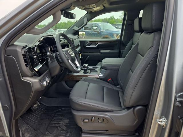 new 2025 GMC Sierra 1500 car, priced at $60,435