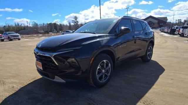 new 2025 Chevrolet Blazer car, priced at $36,035