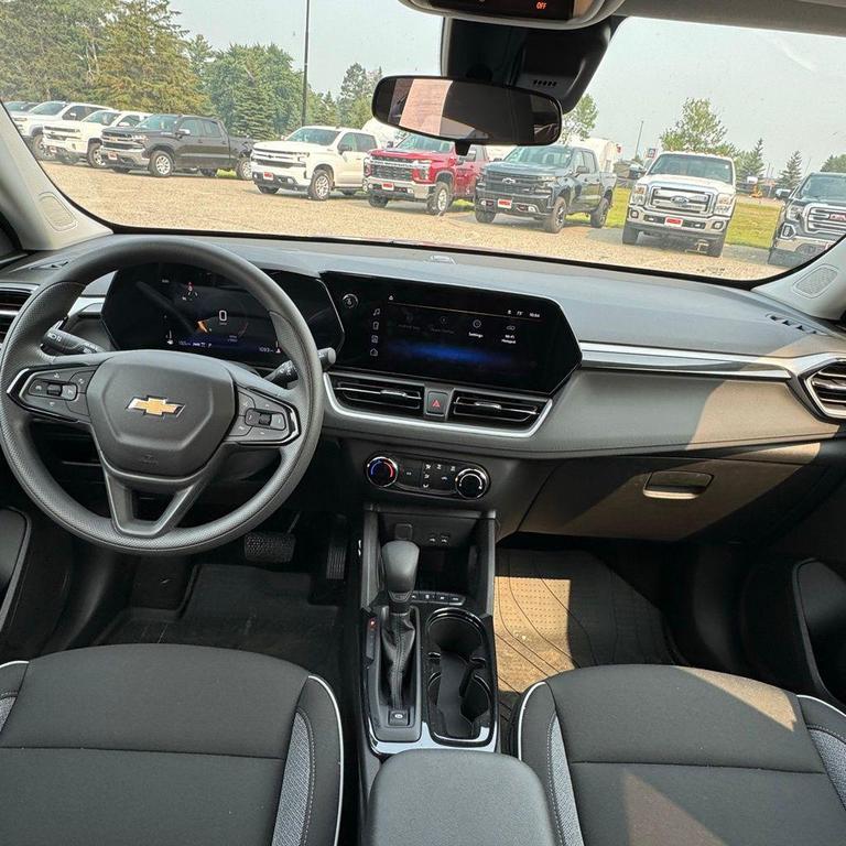 used 2025 Chevrolet TrailBlazer car, priced at $25,972