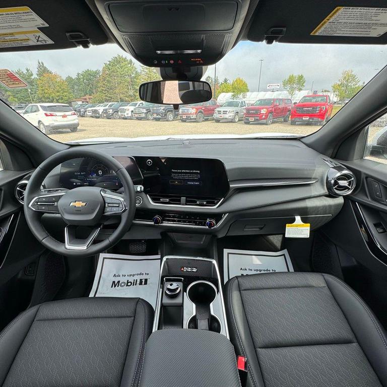 new 2026 Chevrolet Equinox car, priced at $32,870