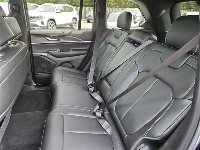 used 2025 Jeep Grand Cherokee car
