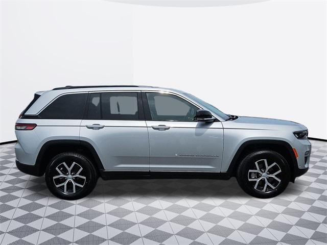 used 2025 Jeep Grand Cherokee car