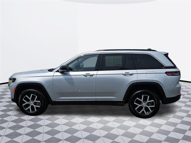 used 2025 Jeep Grand Cherokee car