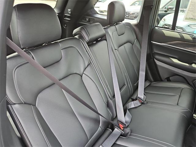 used 2025 Jeep Grand Cherokee car