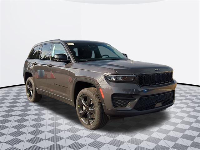 new 2025 Jeep Grand Cherokee car, priced at $42,063