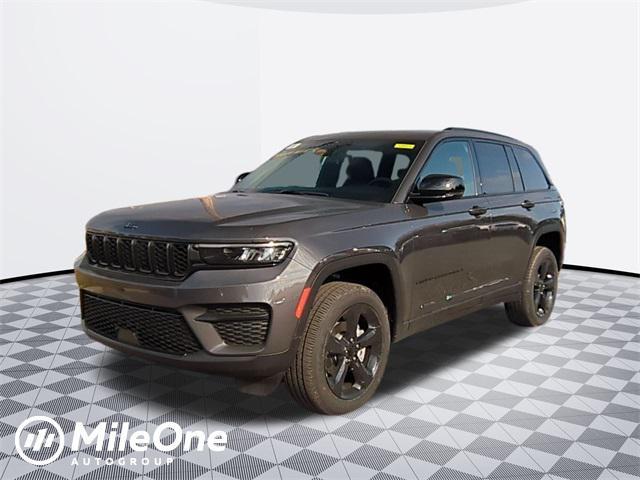 new 2025 Jeep Grand Cherokee car, priced at $42,063