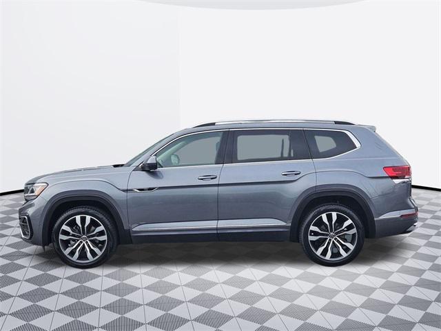 used 2022 Volkswagen Atlas car, priced at $30,500
