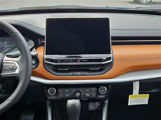 new 2025 Jeep Compass car, priced at $31,218