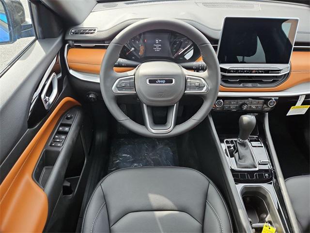 new 2025 Jeep Compass car, priced at $31,218