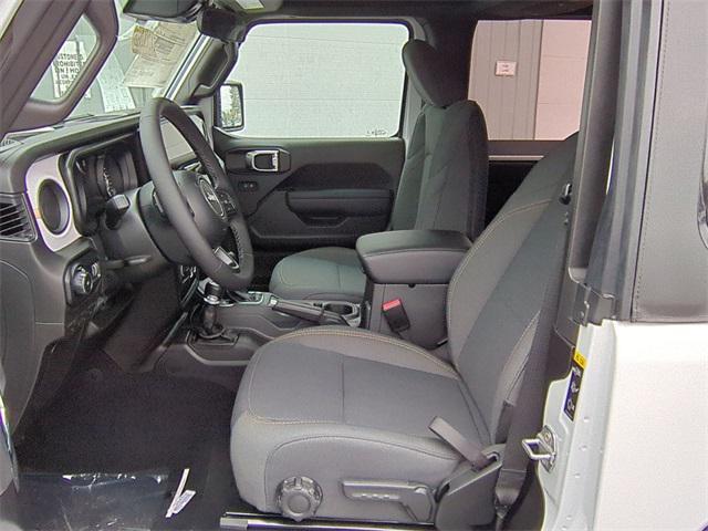 new 2025 Jeep Wrangler car, priced at $35,116
