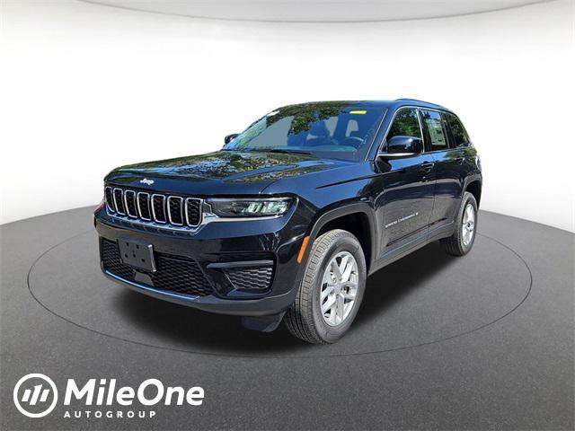 new 2025 Jeep Grand Cherokee car, priced at $38,606