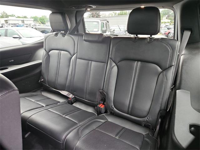 used 2022 Jeep Wagoneer car, priced at $37,800