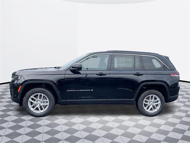 new 2025 Jeep Grand Cherokee car, priced at $38,916