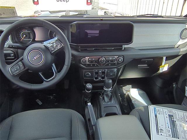new 2025 Jeep Gladiator car, priced at $45,100