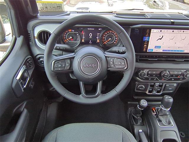 new 2025 Jeep Wrangler car, priced at $45,117