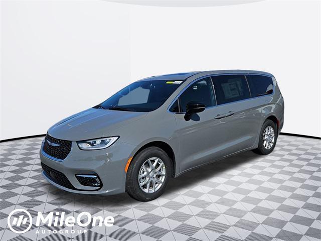 new 2025 Chrysler Pacifica car, priced at $43,842