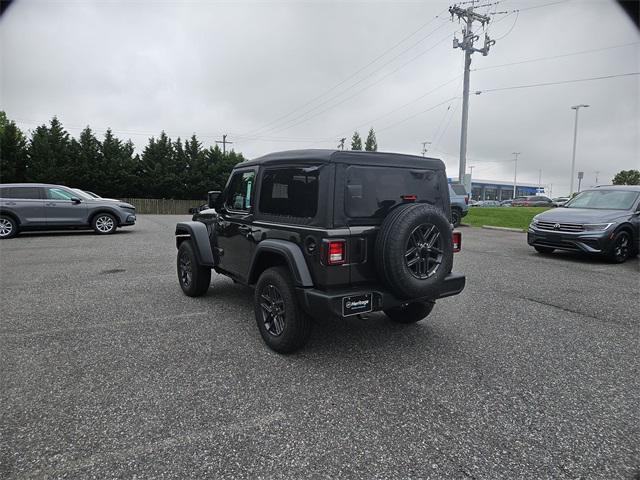 new 2025 Jeep Wrangler car, priced at $39,337