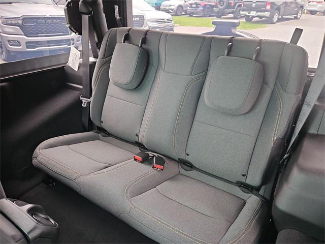 new 2025 Jeep Wrangler car, priced at $39,337