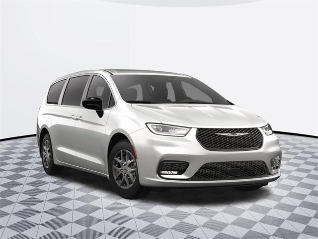 new 2024 Chrysler Pacifica car, priced at $40,364