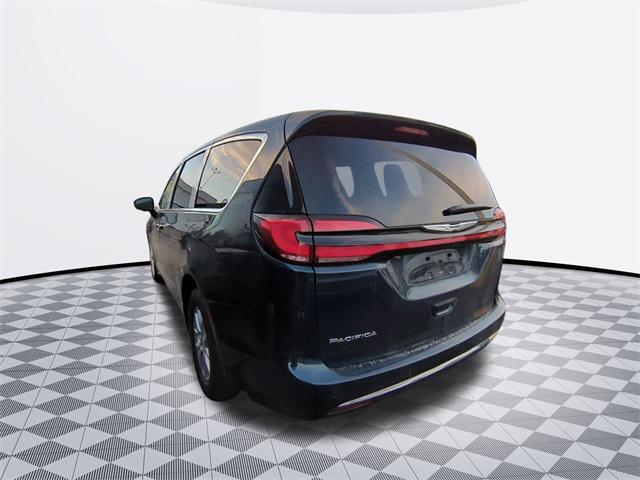 new 2025 Chrysler Pacifica car, priced at $45,628