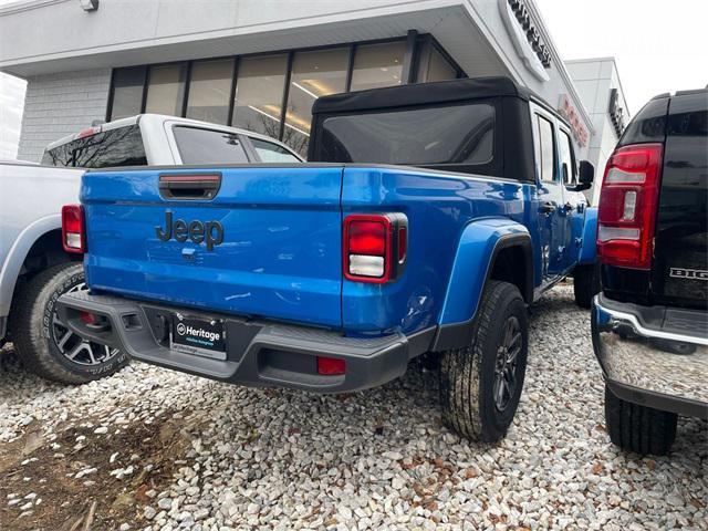 new 2024 Jeep Gladiator car, priced at $35,804