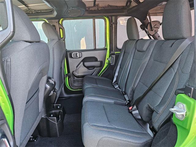 new 2025 Jeep Wrangler car, priced at $45,789