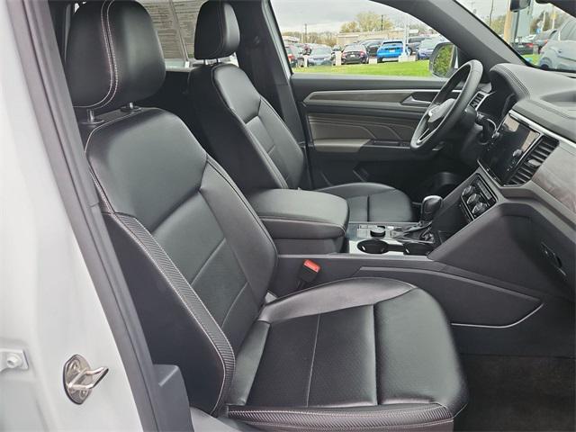 used 2022 Volkswagen Atlas Cross Sport car, priced at $26,590