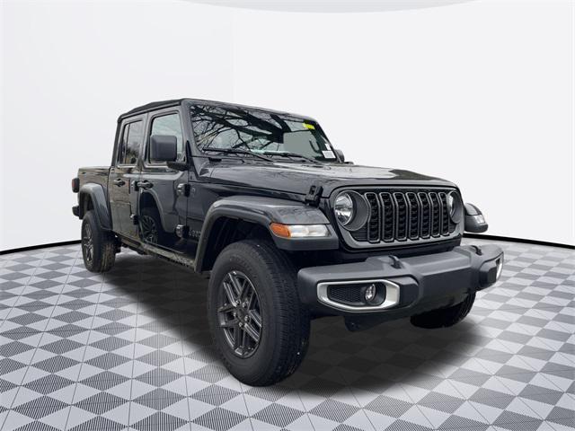 new 2024 Jeep Gladiator car, priced at $37,267