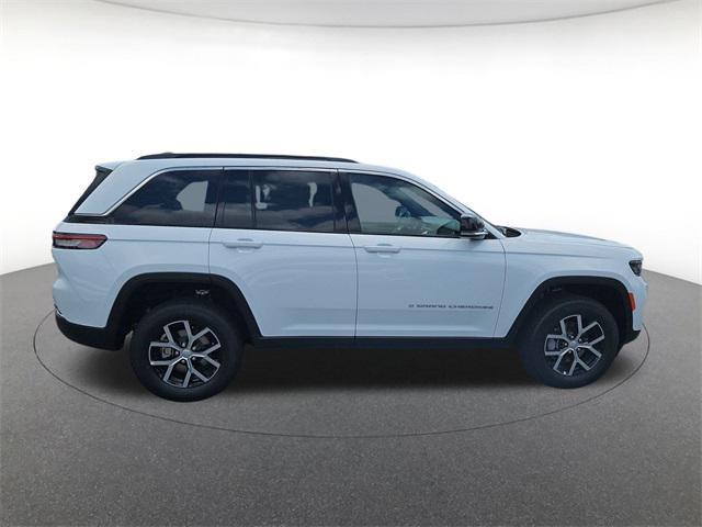 new 2025 Jeep Grand Cherokee car, priced at $39,919