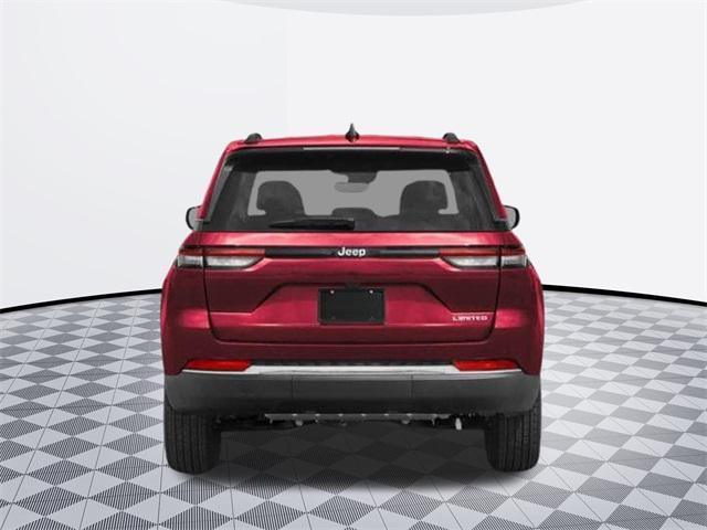 new 2025 Jeep Grand Cherokee car, priced at $40,745