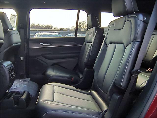 new 2025 Jeep Grand Cherokee L car, priced at $49,008