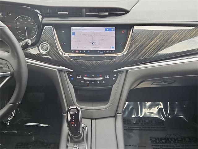 used 2021 Cadillac XT6 car, priced at $32,000