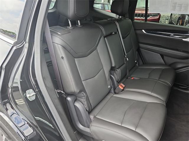used 2021 Cadillac XT6 car, priced at $32,000