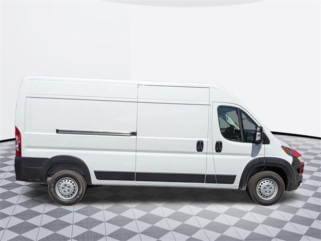 new 2025 Ram ProMaster 2500 car, priced at $46,697