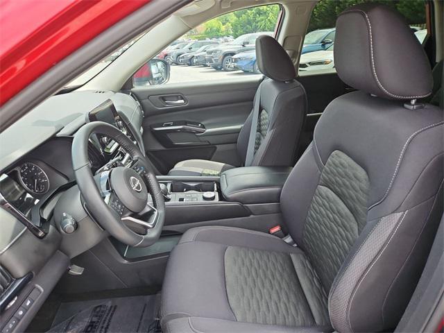 used 2022 Nissan Pathfinder car, priced at $26,000