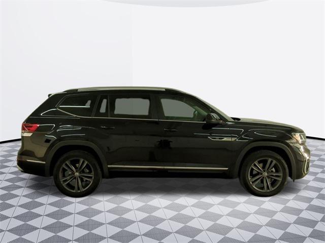 used 2022 Volkswagen Atlas car, priced at $24,000