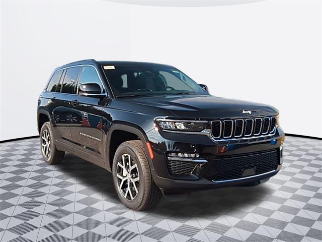 new 2025 Jeep Grand Cherokee car, priced at $41,742