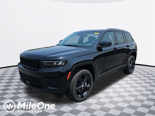 new 2025 Jeep Grand Cherokee car, priced at $43,159