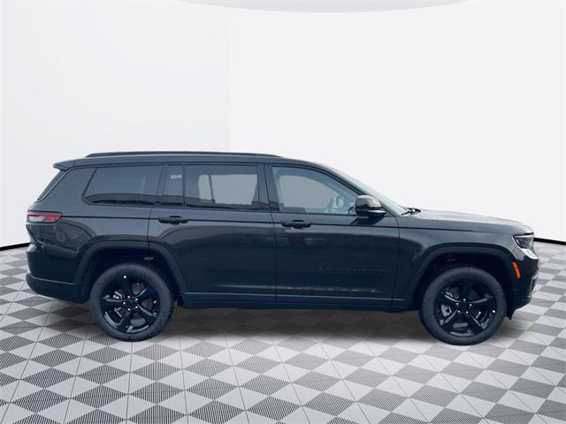 new 2024 Jeep Grand Cherokee L car, priced at $45,022